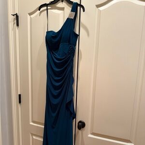 Elegant Teal One-Shoulder Dress